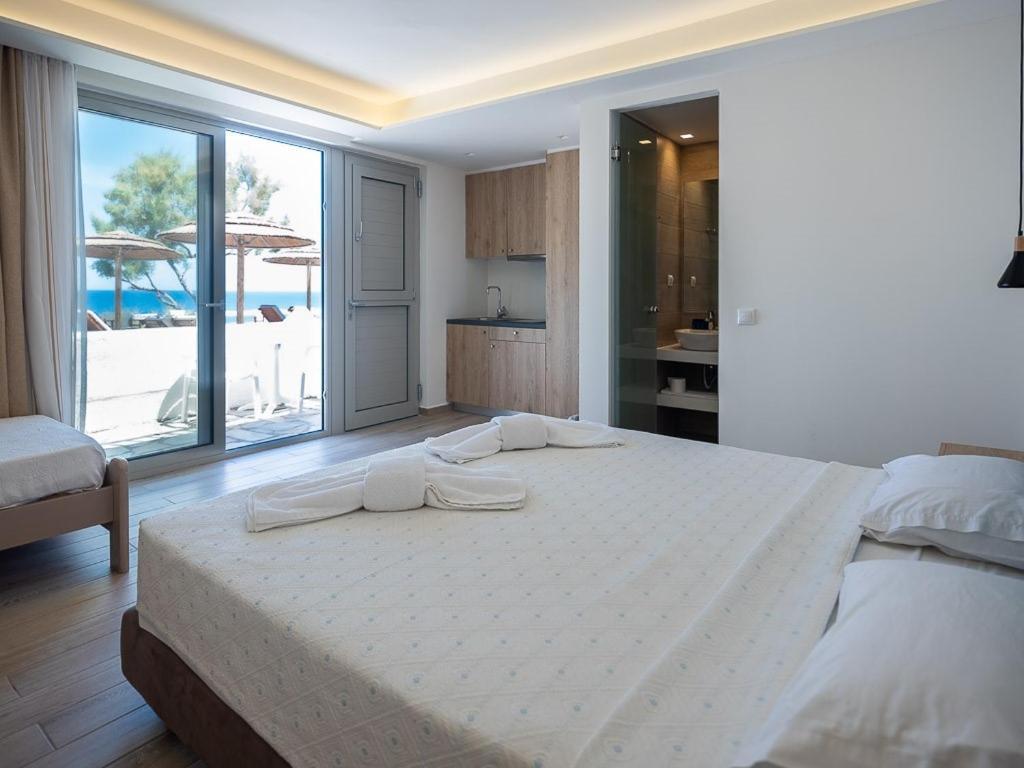 Cavos Bay Hotel & Studios Armenistis  Bagian luar foto
