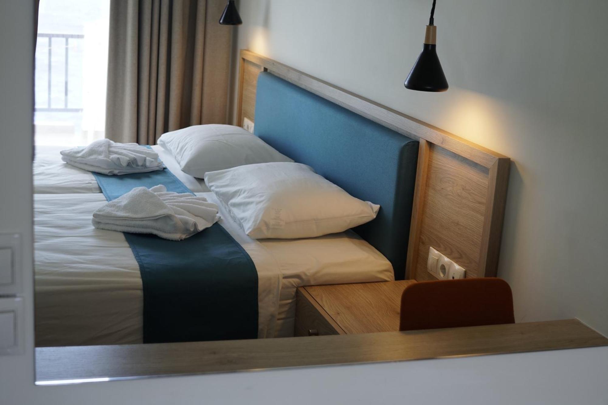 Cavos Bay Hotel & Studios Armenistis  Bagian luar foto