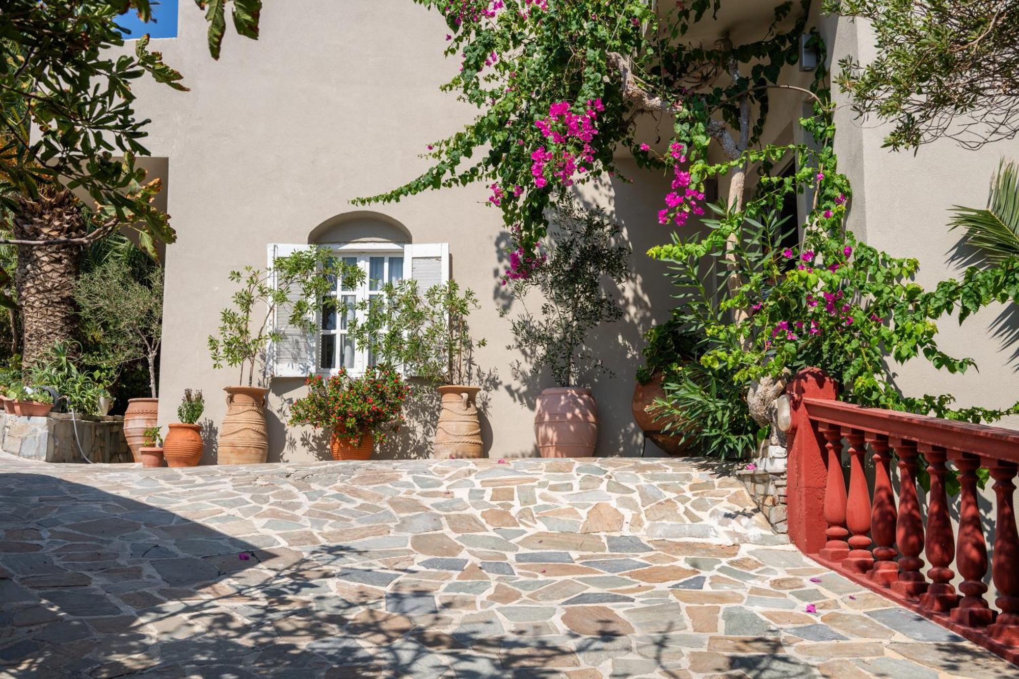 Cavos Bay Hotel & Studios Armenistis  Bagian luar foto